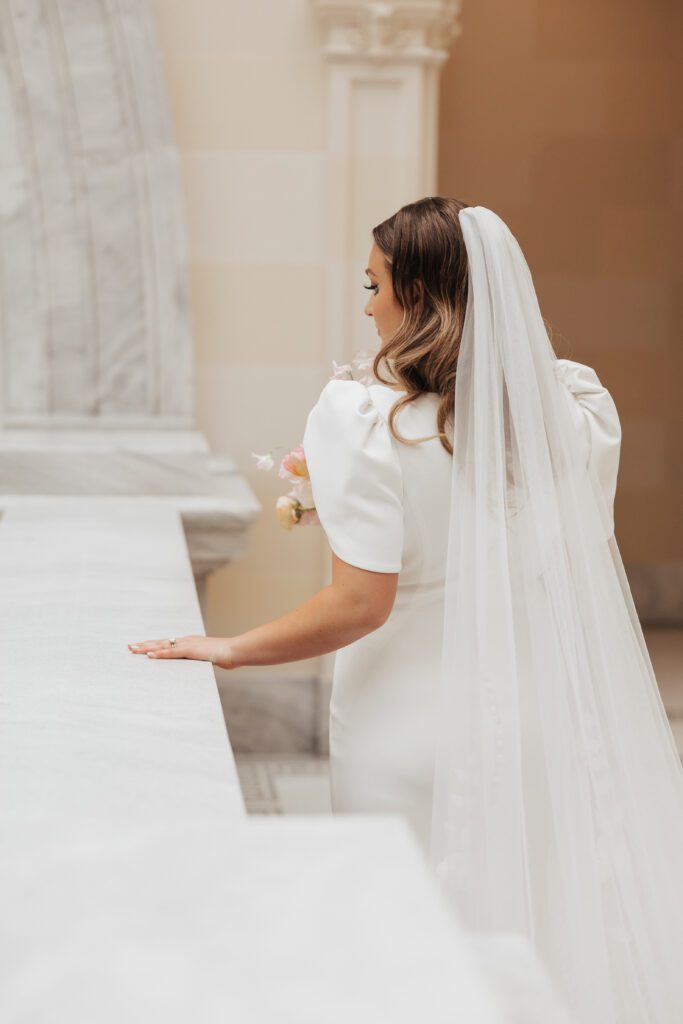 bride admiring the captiol