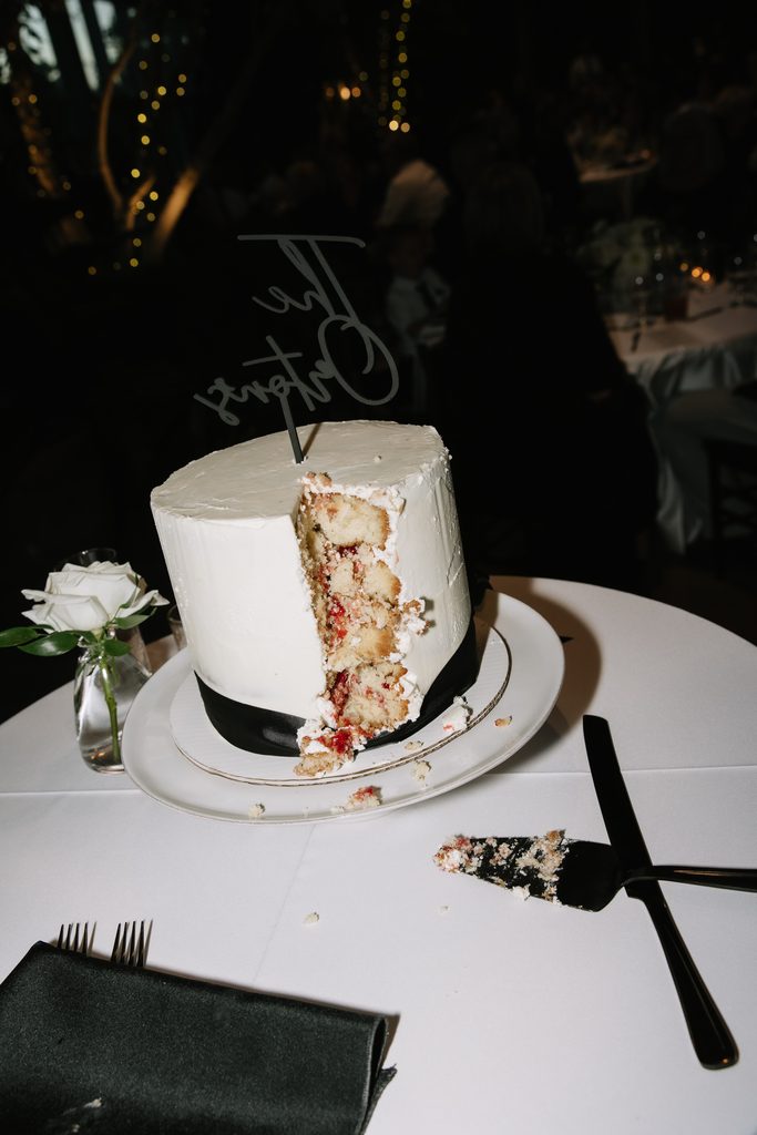 A + M's wedding cake during the reception at Red Butte Gardens.